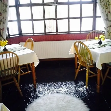 Barkers Guest house *
